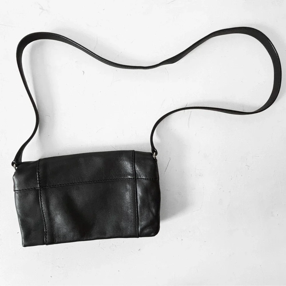 Kate Spade New York Black Leather Crossbody‎ Bag WKRU2593 Gold Hardware